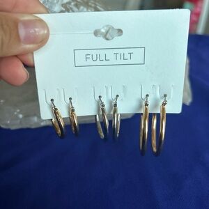 Full Tilt Gold Hoop Earrings Set